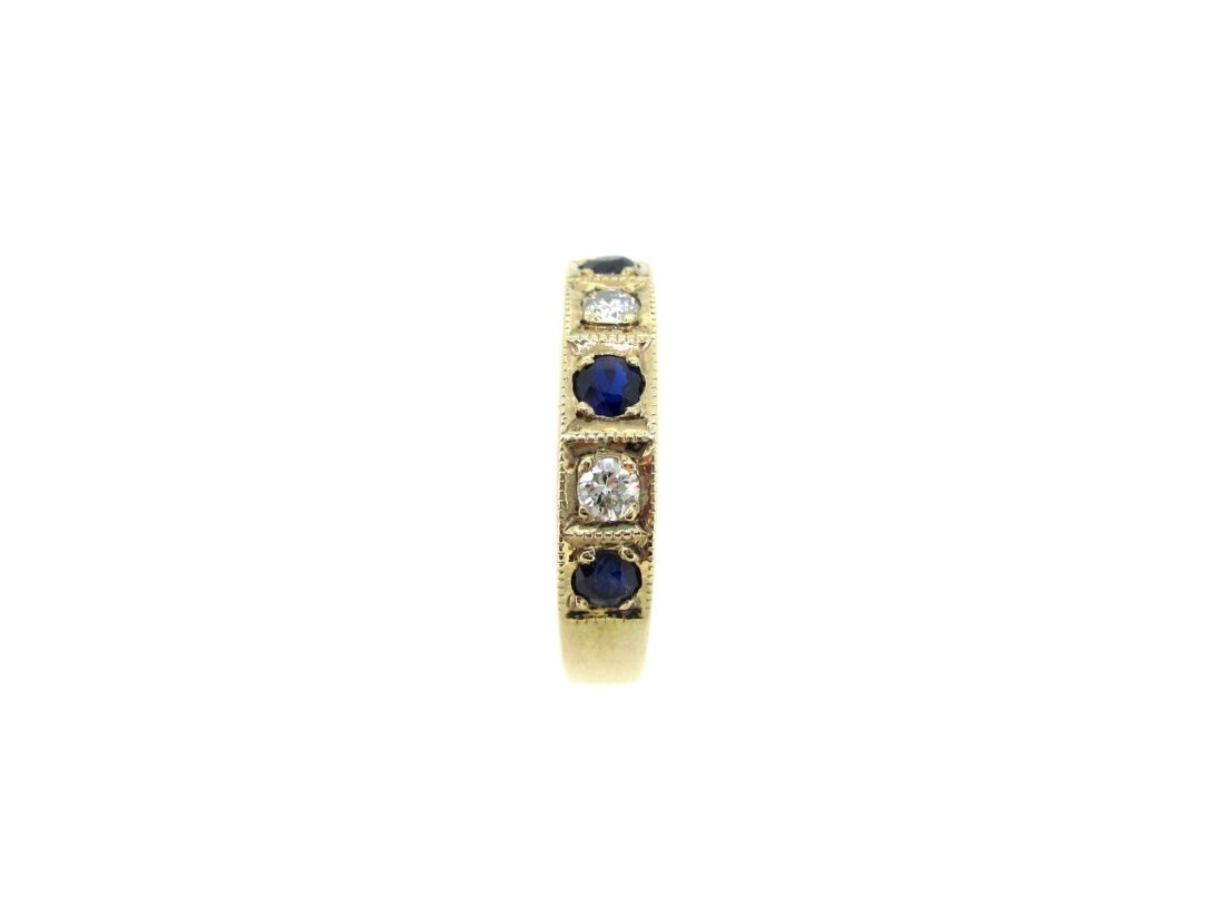 Sapphire diamond ring