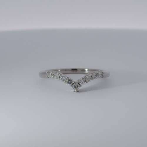 Diamond Shaped Band