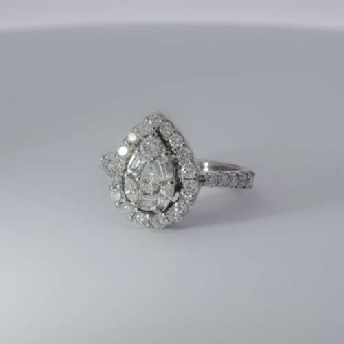 Diamond Cluster Ring